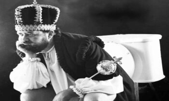 Procrastination and The Law of Diminishing Intent