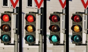 The Stoplight Approach to Small Business Operations Management